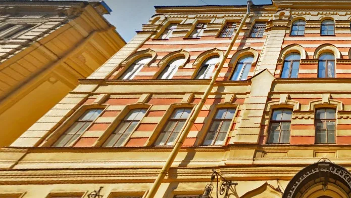 Здание исторической типографии в Петербурге выставлено на торги