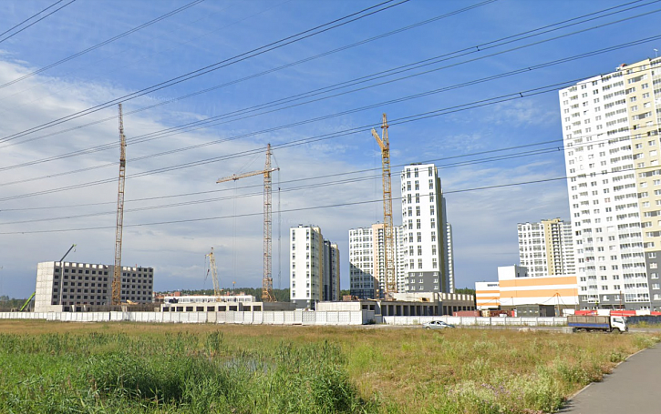 Девелоперы сократили объем инвестиций в земельные участки Петербурга в два раза