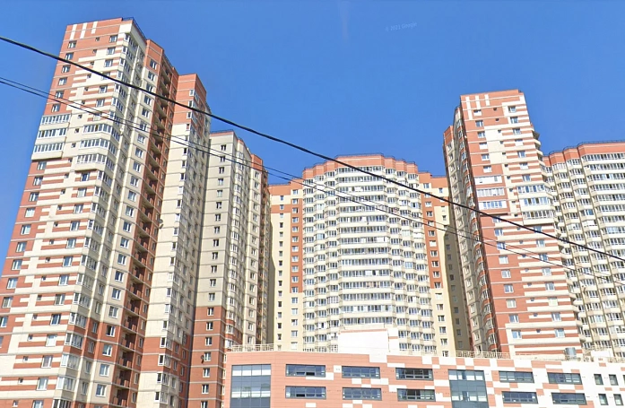 Продажи квартир без ипотеки в Петербурге упали на 230%