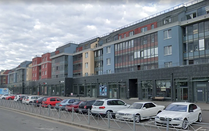 Продажи нового жилья в Петербурге просели на четверть за год