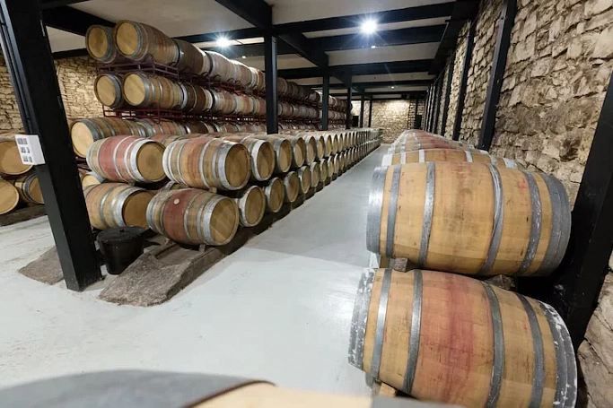 В Ленобласти на торги выставлен старейший винный завод