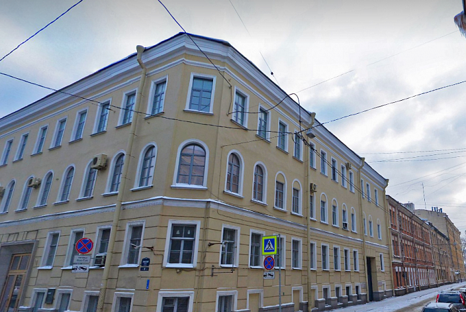Дом Лапина в Петербурге разрешили реконструировать под многоквартирное здание