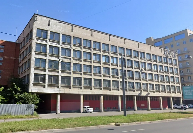 Здание НИИ связи в Петербурге продали за 651 млн рублей